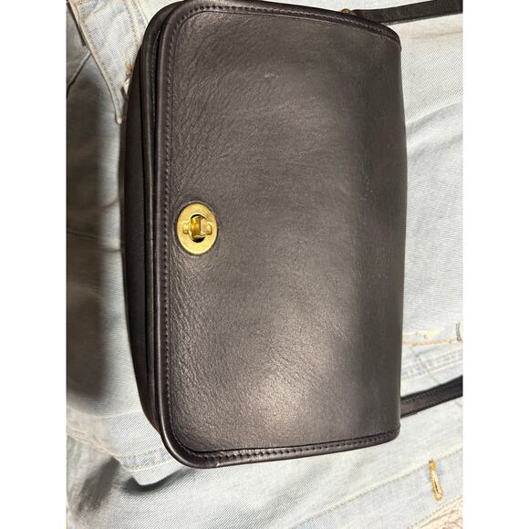 Vintage COACH Black CROSS BODY PENNY SHOULDER BAG HANDBAG PURSE - Picture 2 of 8
